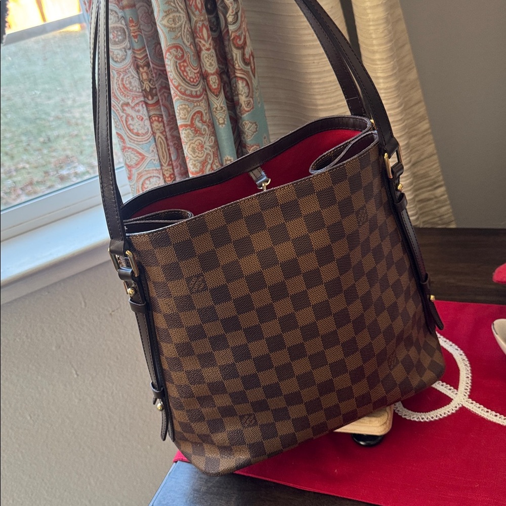 Louis Vuitton Cabas Rivington tote. With COA from entrupy.